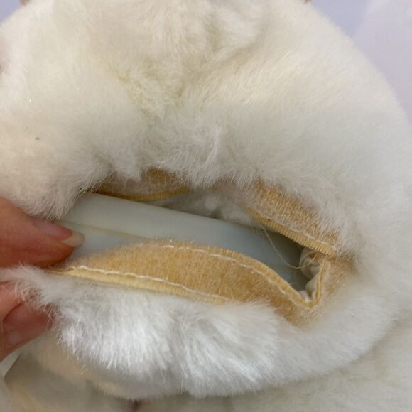 Vintage Singing Plush Valentines Day Bear - Picture 11 of 12